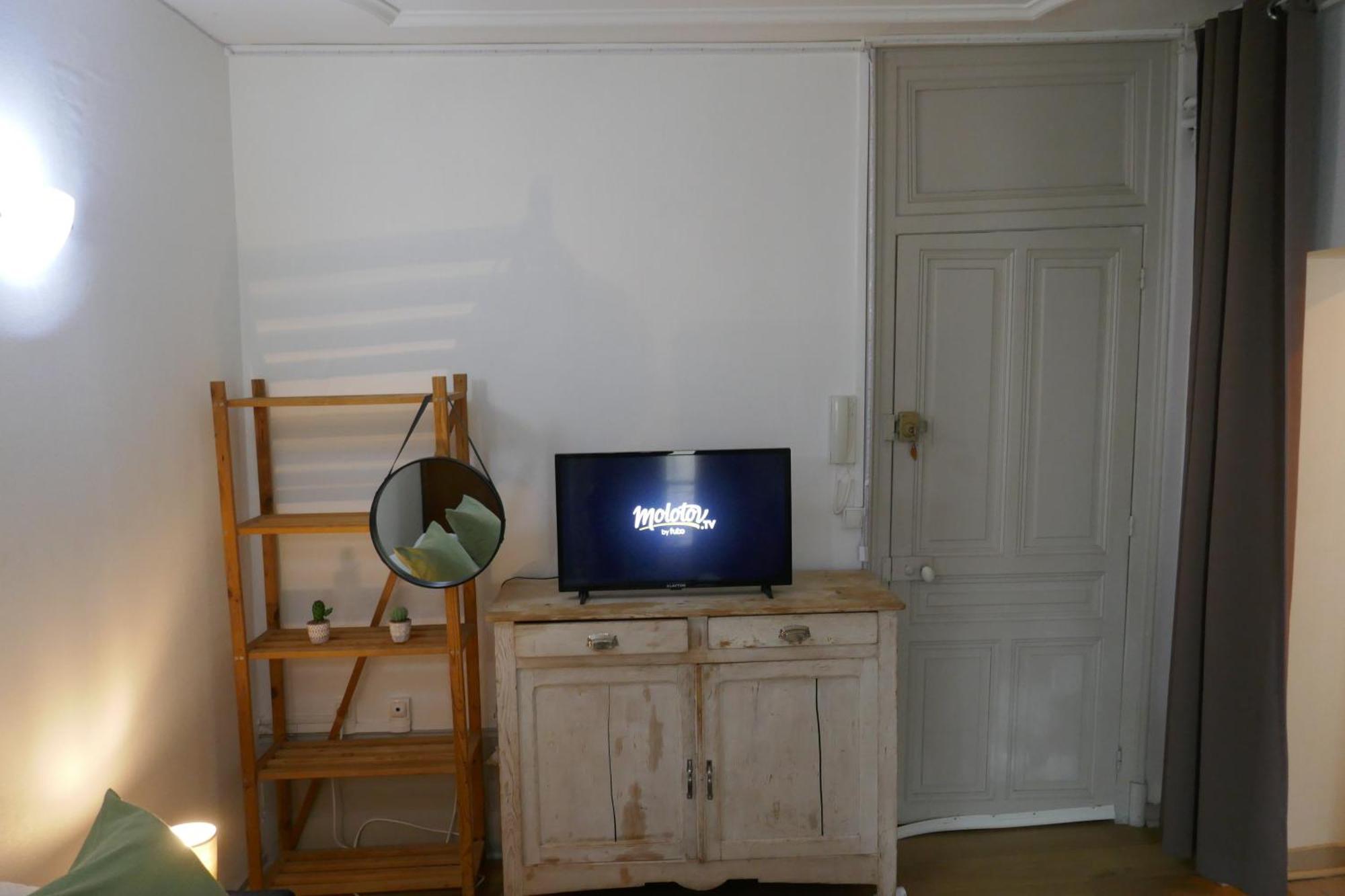 Le Carnot, A Deux Pas Du Centre Ville Besançon Dış mekan fotoğraf